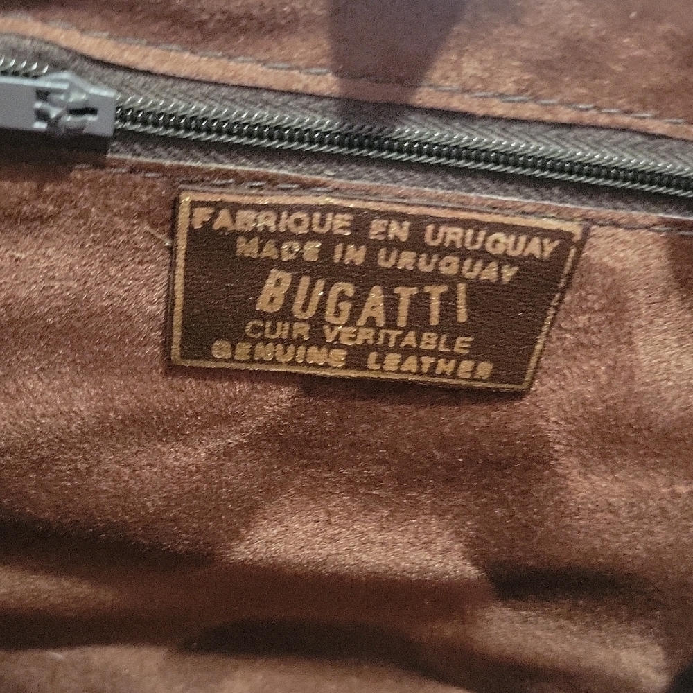 BUGATTI / URUGUAY/GENUINE LEATHER VINTAGE CLUTCH - Picture 2 of 6
